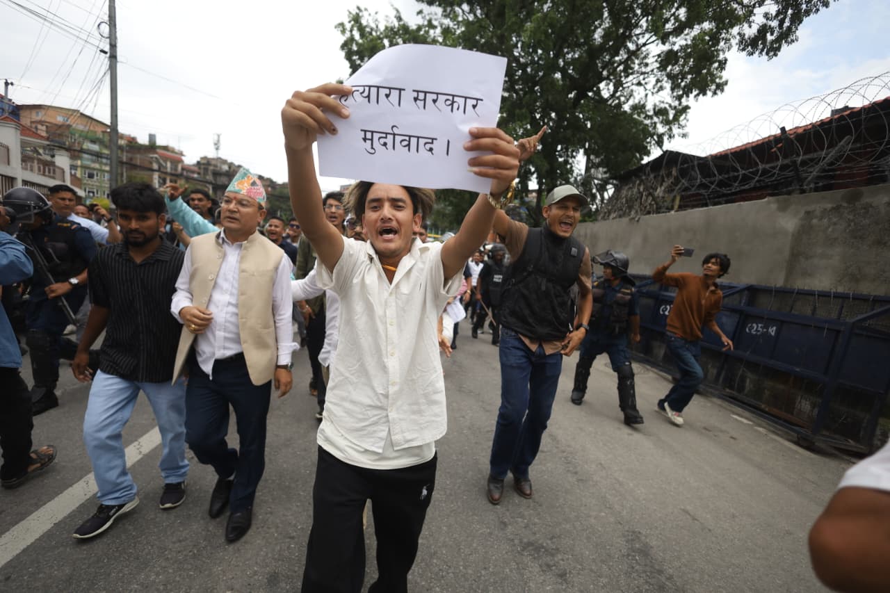 protest-youth-against-balen-sarkar (8).jpeg